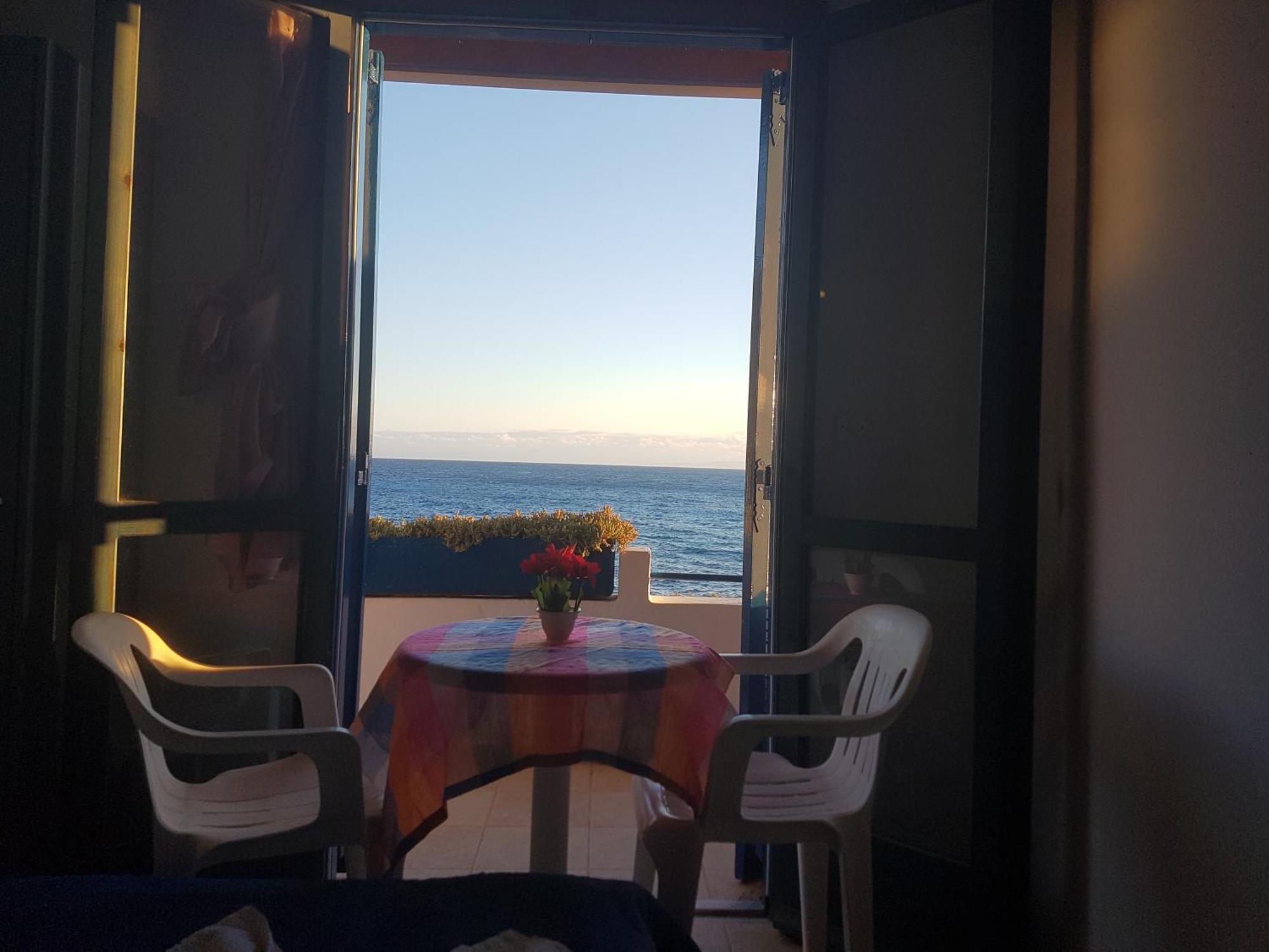 Taverna Akrogiali Loutro Zewnętrze zdjęcie