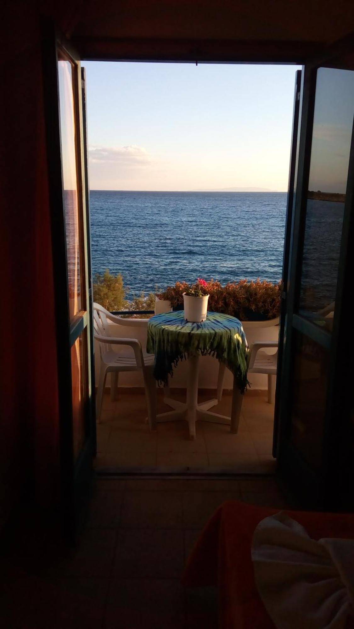 Taverna Akrogiali Loutro Zewnętrze zdjęcie